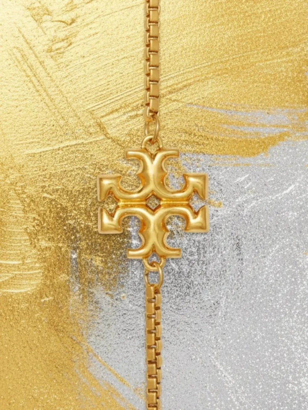 🔥🔥Authentic Designer Necklace At Awesome Prices To Buy Now & Save Price Firm